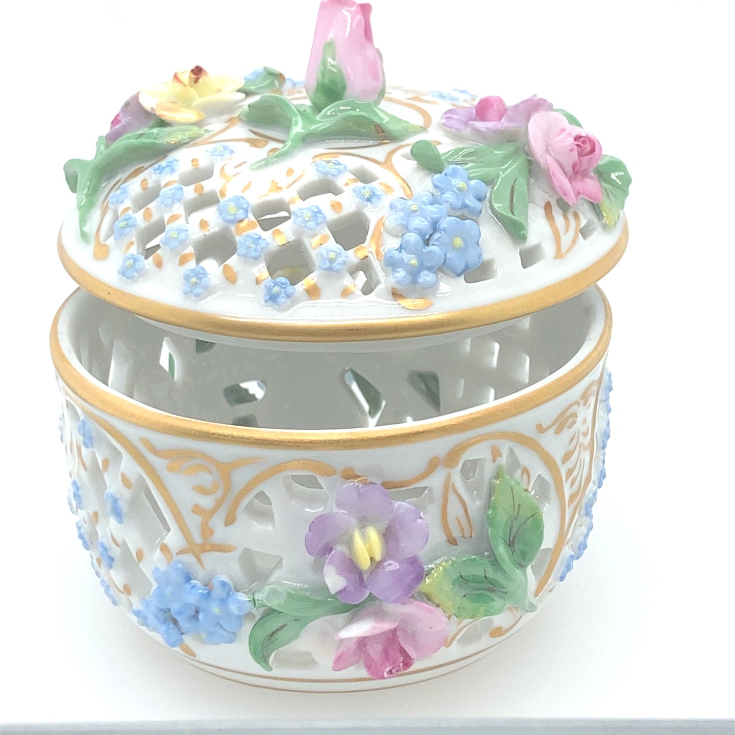 Porcelain figurine from Germany. Jewelry or candy box, hand painted designed with gold.