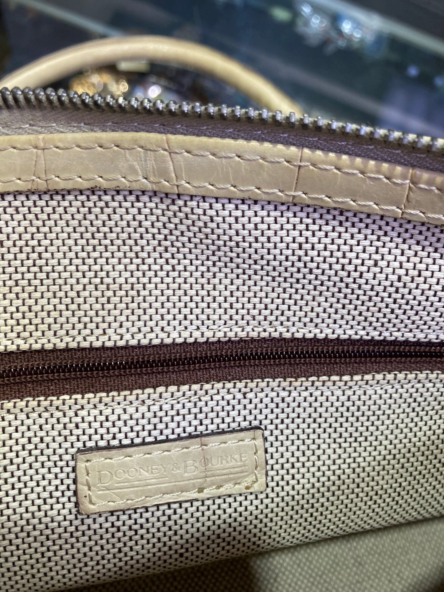 Dooney Bourke Designer Handbag leather beige color