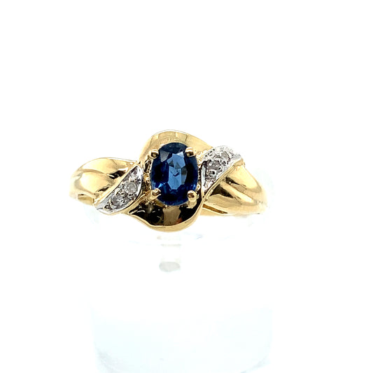 14K Yellow Gold Diamond Blue Sapphire Ring